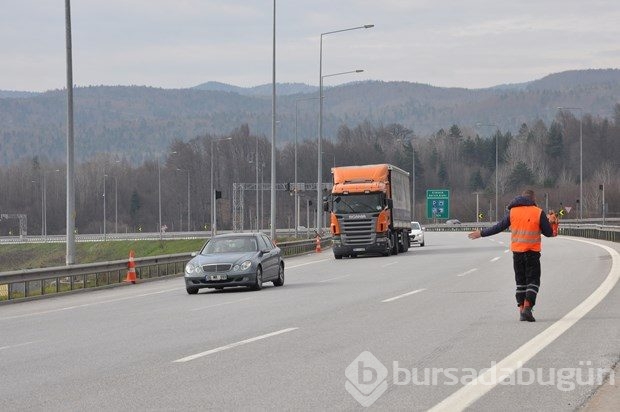 TIR yandı, Bolu Dağı Tüneli ulaşıma kapandı