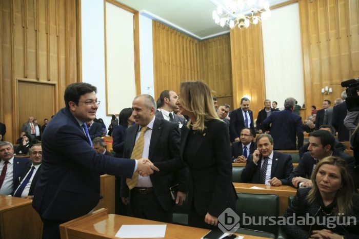 CHP Grup Toplantısı'na Aylin Nazlıaka'dan sürpriz ziyaret
