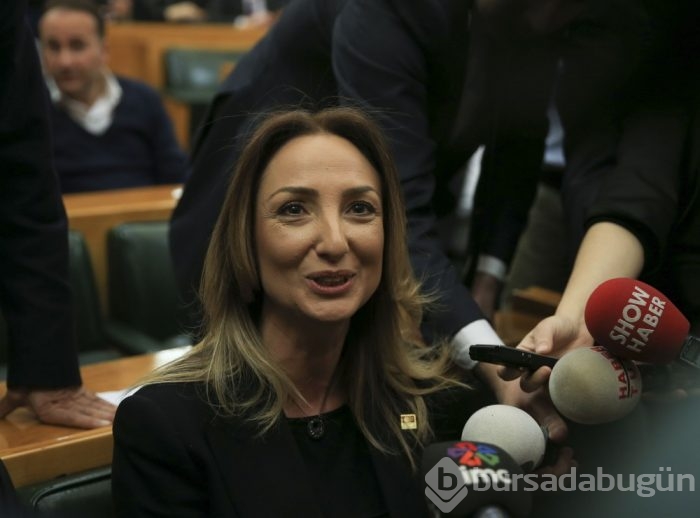 CHP Grup Toplantısı'na Aylin Nazlıaka'dan sürpriz ziyaret