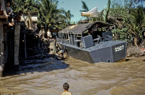 Vietnam Savaşı sırasında Vietnam'da yaşam
