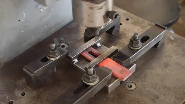 Metal uzmanı öyle bir şey yaptı ki
