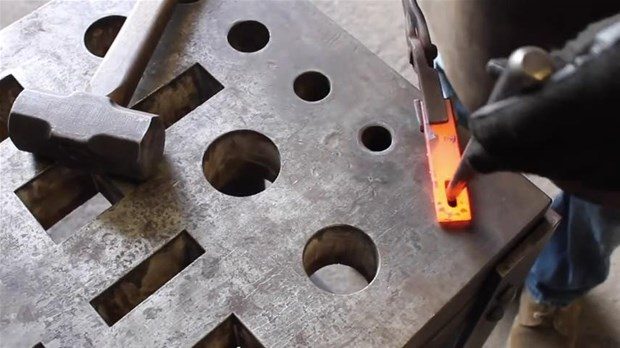 Metal uzmanı öyle bir şey yaptı ki