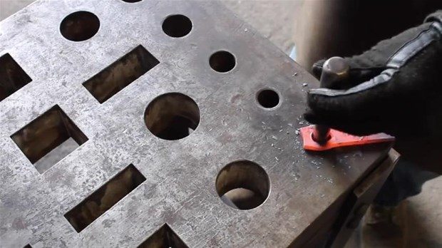 Metal uzmanı öyle bir şey yaptı ki