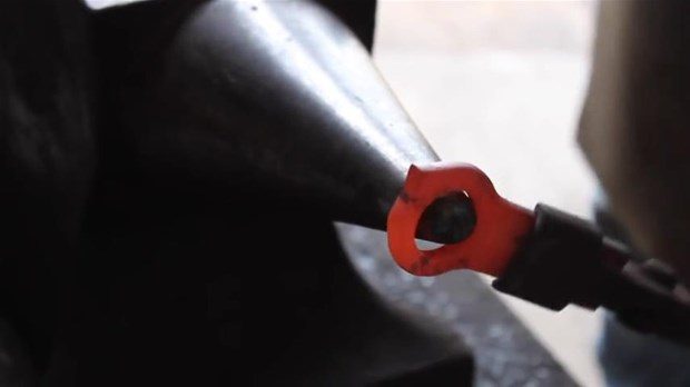 Metal uzmanı öyle bir şey yaptı ki