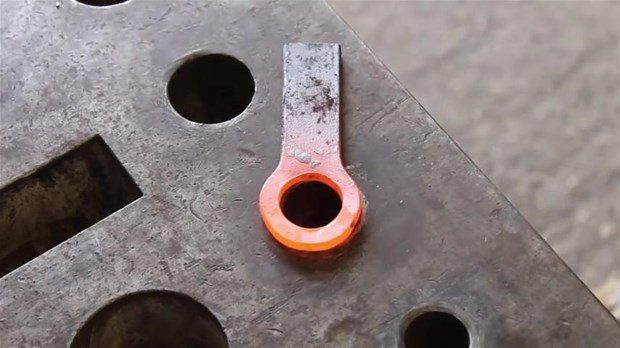 Metal uzmanı öyle bir şey yaptı ki