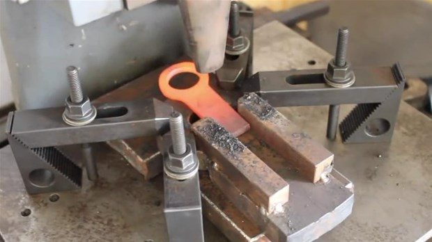 Metal uzmanı öyle bir şey yaptı ki