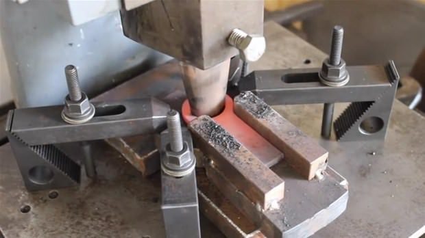 Metal uzmanı öyle bir şey yaptı ki