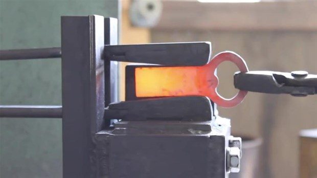 Metal uzmanı öyle bir şey yaptı ki