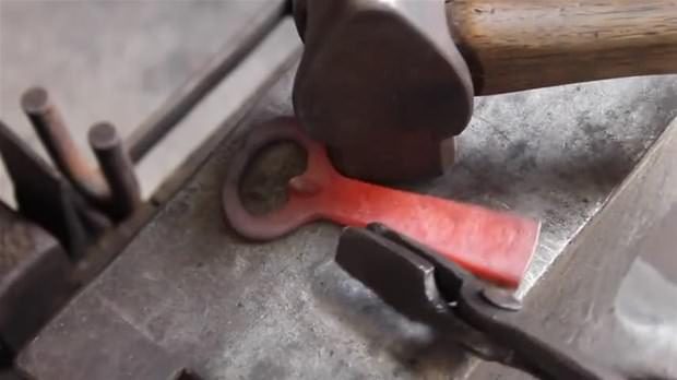 Metal uzmanı öyle bir şey yaptı ki