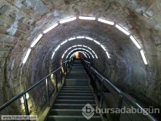 Şifa için yerin 288 metre altına iniyorlar