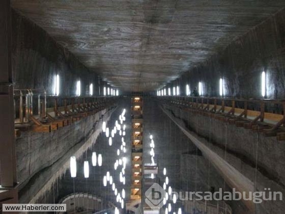 Şifa için yerin 288 metre altına iniyorlar