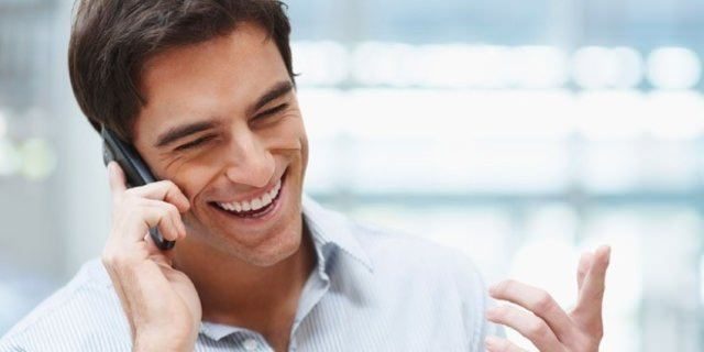 Akıllı telefon kullanırken 5 dakikada bir el değiştirin
