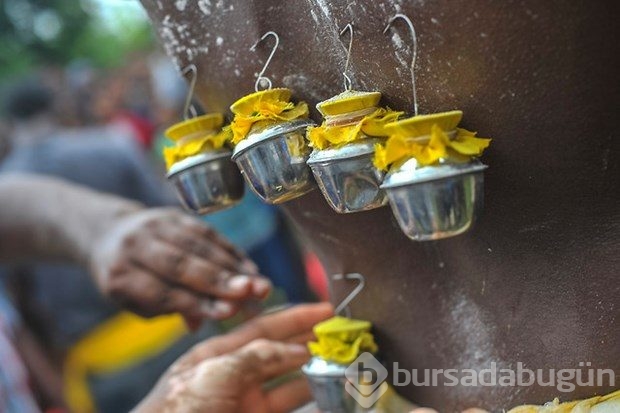 Acı içinde kutlanan festival

