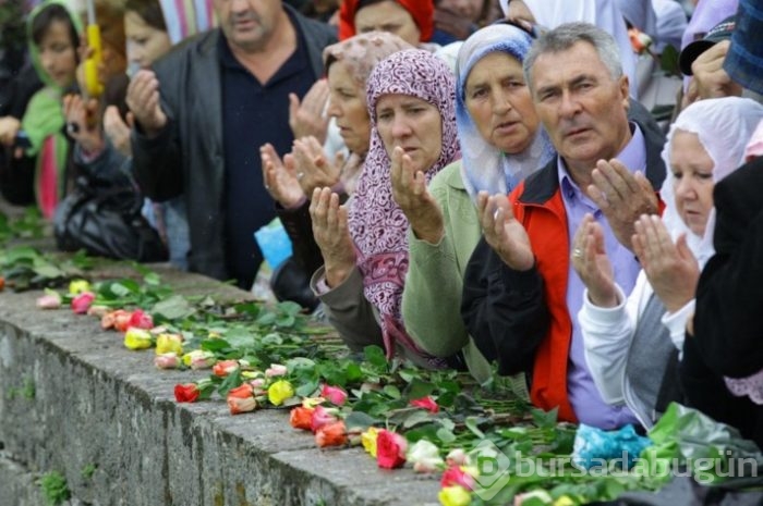Srebrenitsa'da neler olmuştu?