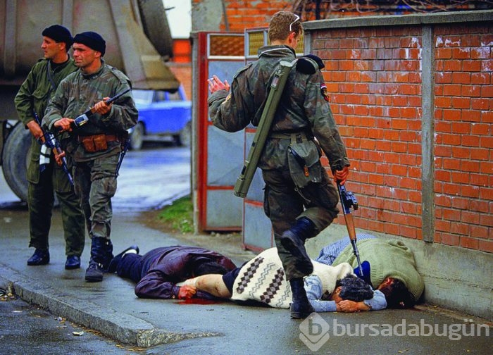 Srebrenitsa'da neler olmuştu?