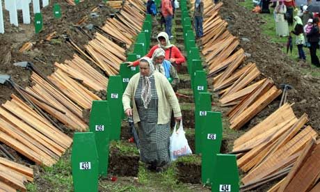 Srebrenitsa'da neler olmuştu?