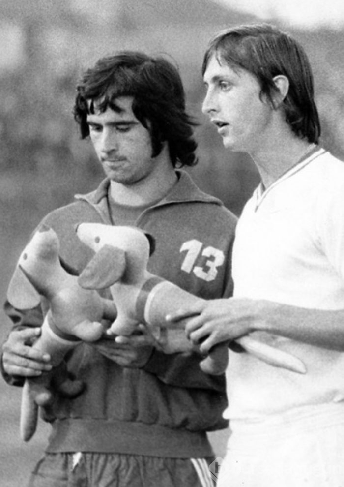 Futbolun efsanesi Cruyff'un hayatından kareler

