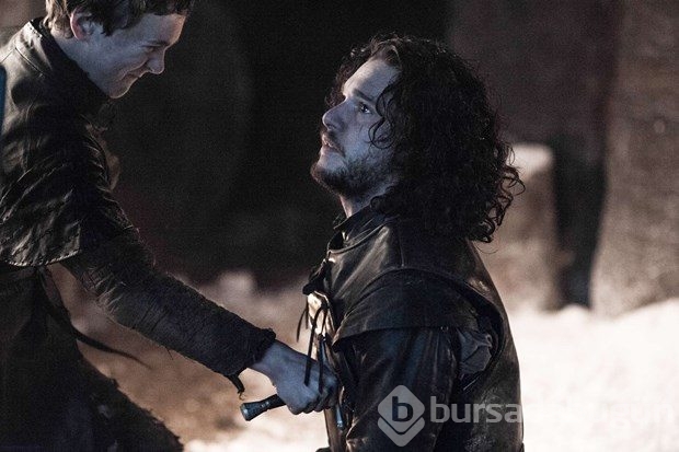 Büyücü Melisandre'den Jon Snow açıklaması
