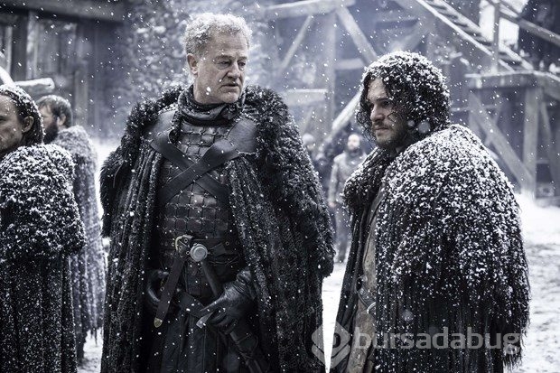 Büyücü Melisandre'den Jon Snow açıklaması
