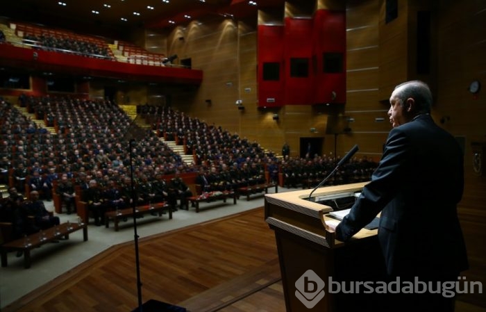 Erdoğan, Harp Akademileri Komutanlığını ziyaret etti