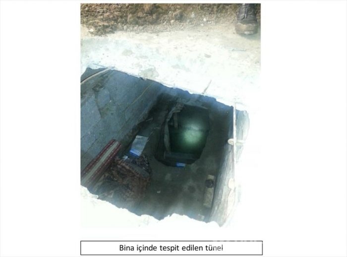 Teröristler evlerin girişini böyle tuzaklamış!
