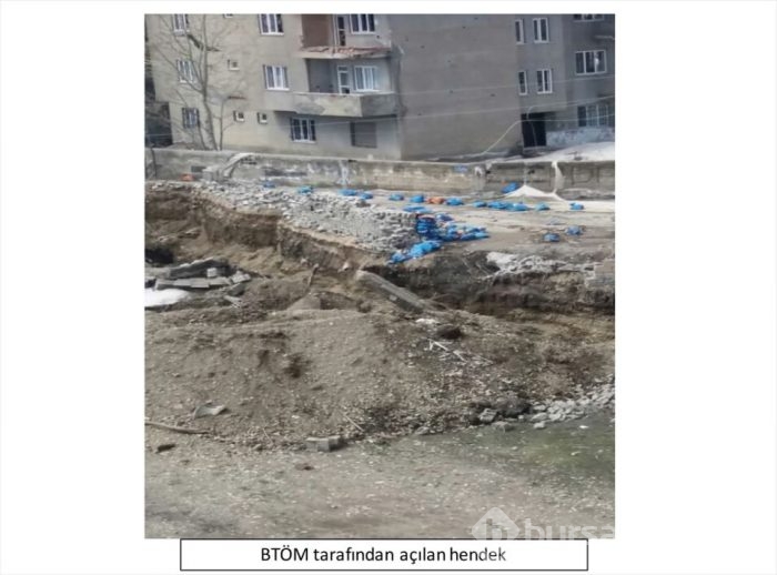 Teröristler evlerin girişini böyle tuzaklamış!