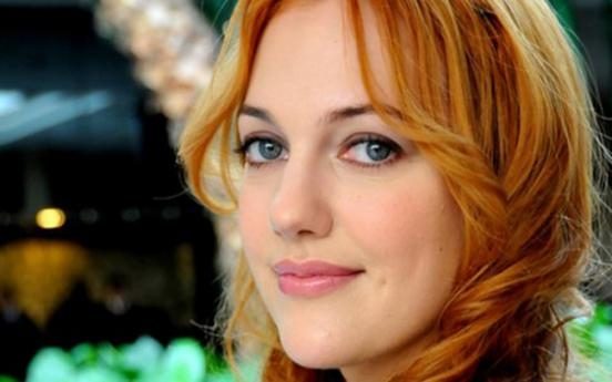 Meryem çok hoş ve çekici