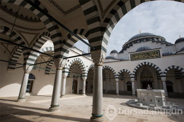 Cumhurbaşkanı Erdoğan ABD'nin ilk çift minareli camisini açacak