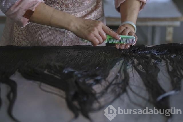 Peruklar nasıl üretiliyor?
