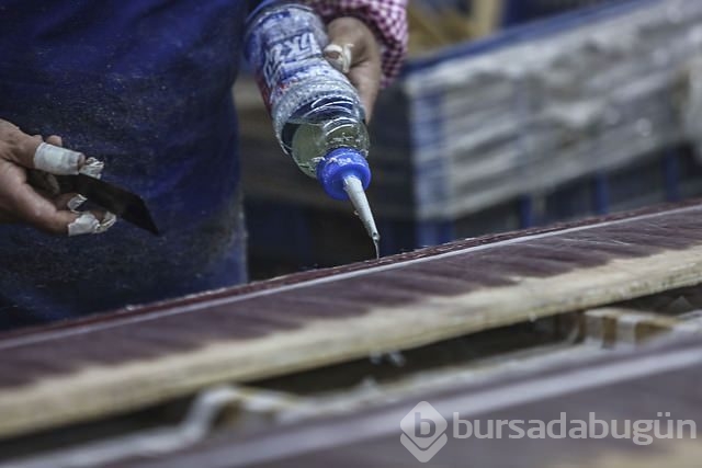Peruklar nasıl üretiliyor?