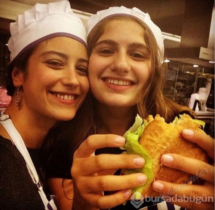 Hazal Kaya'dan sevenlerini üzecek karar