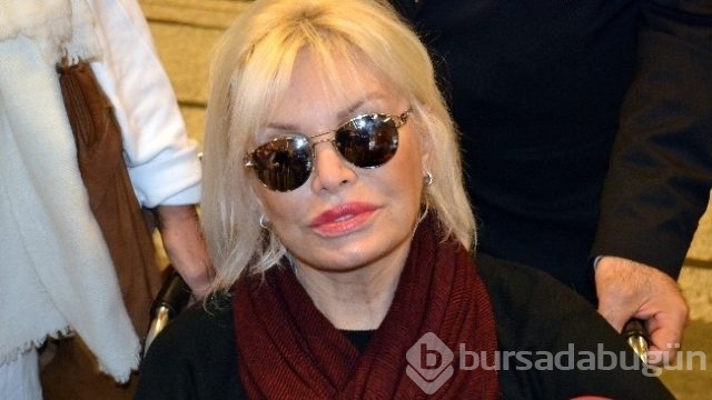 Ajda'ya 2 milyon TL'lik teklif