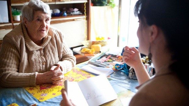 Alzheimer hastalarına bakanlar için öneriler