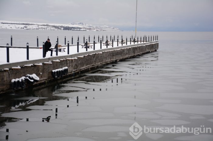 Doğu'da kar, Antalya'da deniz,kum,güneş
