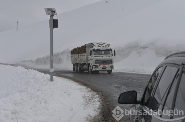 Doğu'da kar, Antalya'da deniz,kum,güneş