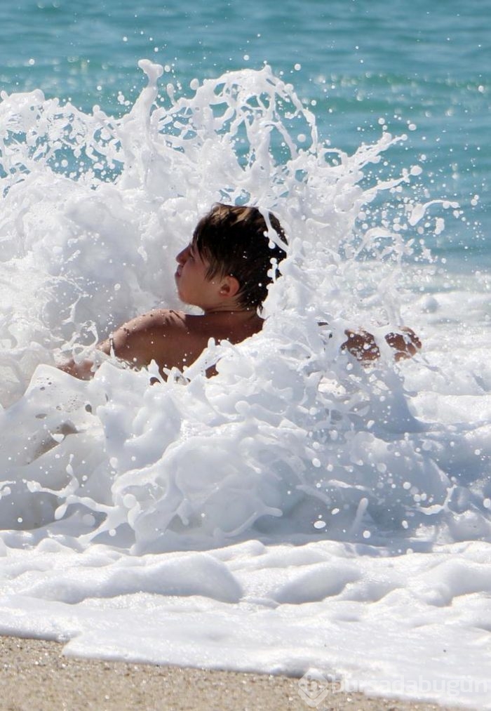 Doğu'da kar, Antalya'da deniz,kum,güneş
