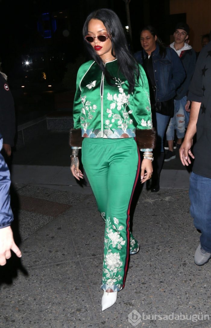 Rihanna yeşillere büründü