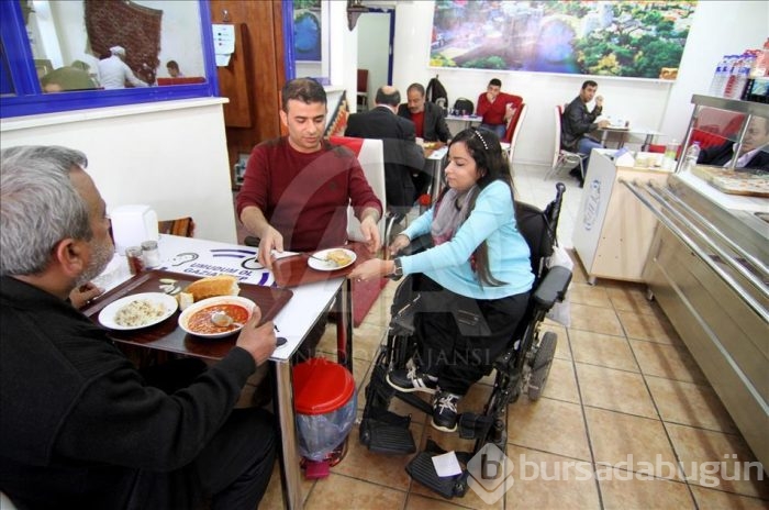 Müşterileri "engelsiz lokanta"yı çok sevdi