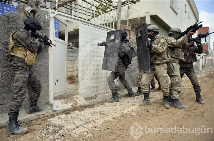 Teröristler "tuzak"larına Kur'an-ı Kerim'i de alet etti
