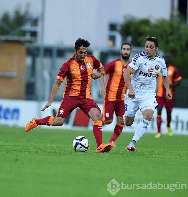 Galatasaray'da tam 8 futbolcu yolcu
