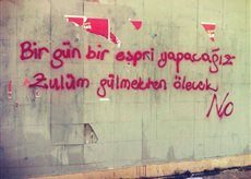 Romanlardan daha etkili ilginç duvar yazıları