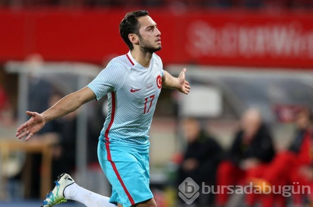 Hakan Çalhanoğlu bombası!
