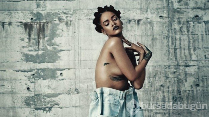 Rihanna yine şaşırtmayı başardı