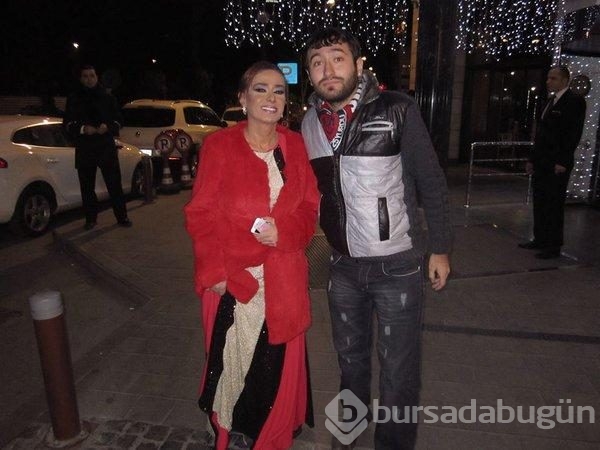 Yüzlerce ünlüyle fotoğraf çektirdi