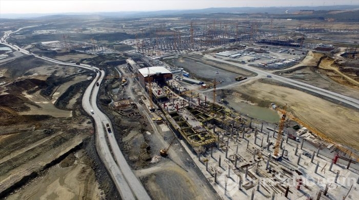 2018'e yetiştirmek için 13.000'in üzerinde personel  çalışıyor