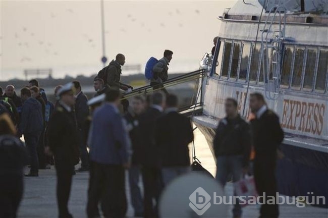 İlk göçmen grubu Türkiye'de! 