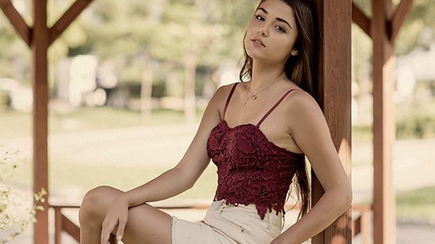 Hande Erçel ekranlara dönüyor