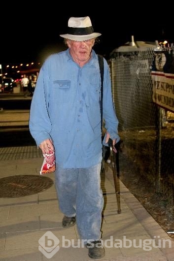 Ünlü oyuncunun son hali... Yanından geçenler tanıyamadı