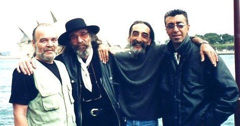 Gülhane Parkında ceviz ağacı olmak... Cem Karaca'nın hayat hikayesi
