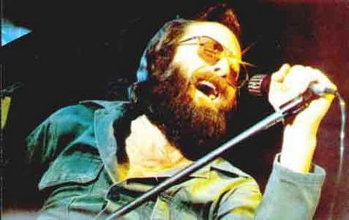 Gülhane Parkında ceviz ağacı olmak... Cem Karaca'nın hayat hikayesi
